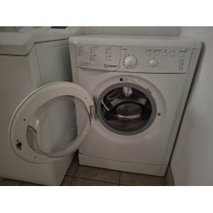 Használt Indesit IWSB61051 Keskeny Elöltöltős Mosógép [H16456] 