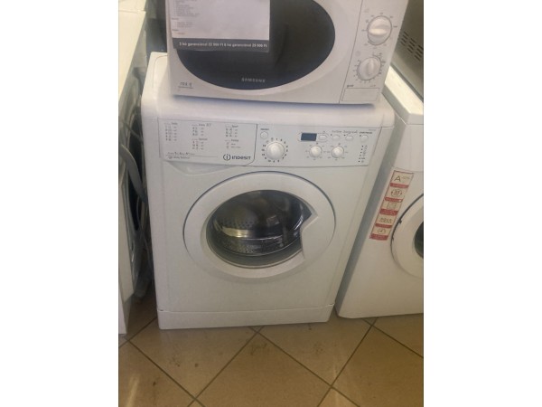 Használt Indesit IWUD 41251 C ECO EU Elöltöltős keskeny mosógép [H14751] 