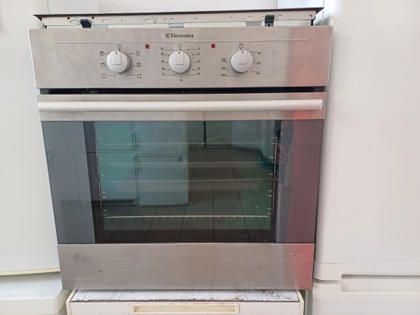 Használt Electrolux EOB31000X Beépíthető Sütő [H15732] 