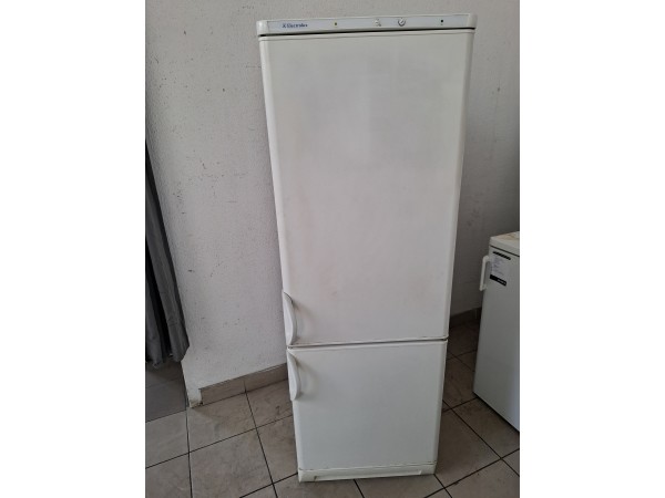 Használt Electrolux ER 2821 B Alulfagyasztós Hűtőszekrény [H15953] 