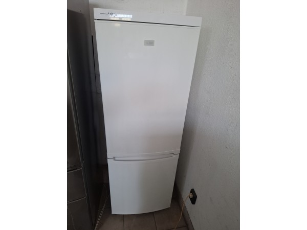 Használt Zanussi ZRB634W Alulfagyasztós Hűtőszekrény [H16122] 