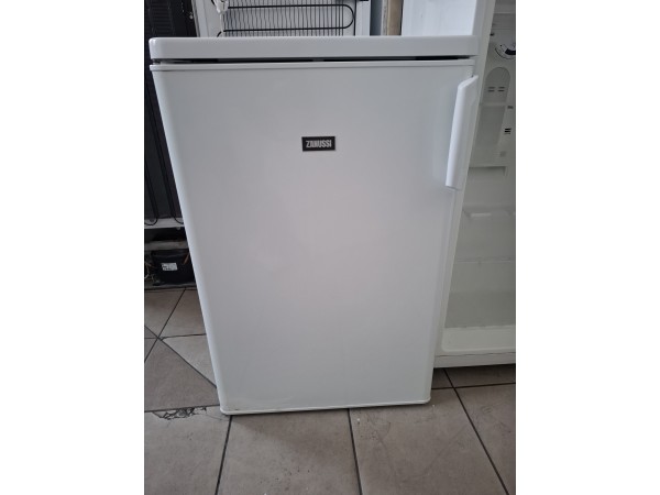 Használt Zanussi ZRG15800WA Normál Hűtőszekrény [H16241] 