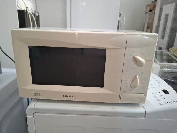 Használt Samsung M1713 Mikrohullámú Sütő [H16276] 