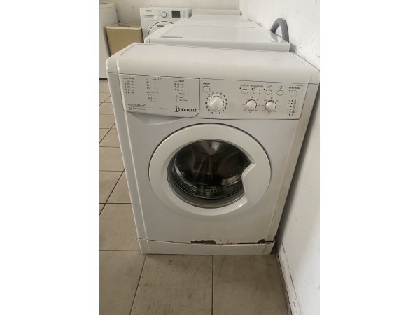 Használt Indesit IWUC 41051 Keskeny Elöltöltős Mosógép [H16451] 