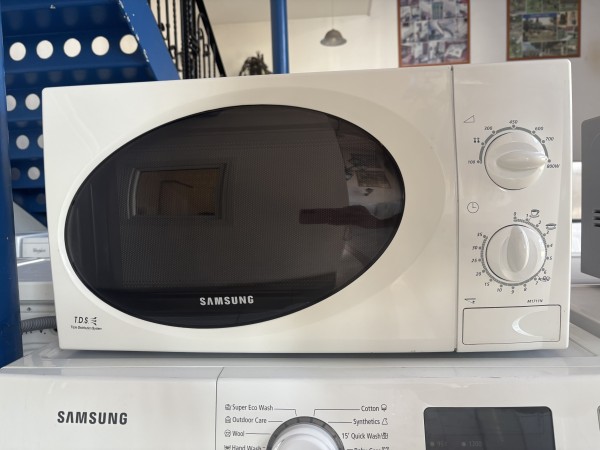 Használt Samsung M1711N Mikrohullámú Sütő [H16549] 