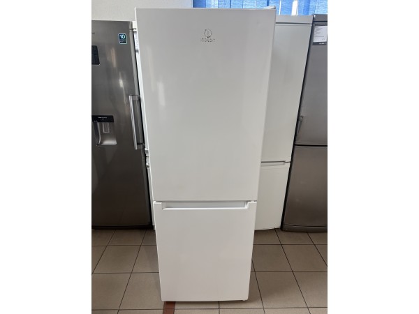 Használt Indesit LR7 S2 W Alulfagyasztós Hűtőszekrény [H16600] 